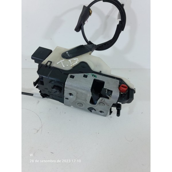Fechadura Porta Peugeot 2008 Traseira Dir 2016 A 2024 /32963