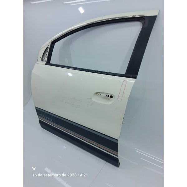 Porta Spin Activ Dianteira Esq 2013 2015 2016 2017 18 /32362