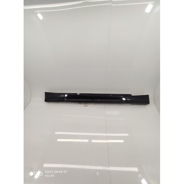 Spoiler Lateral Direito Bmw 118 120 2005/2010 7184354