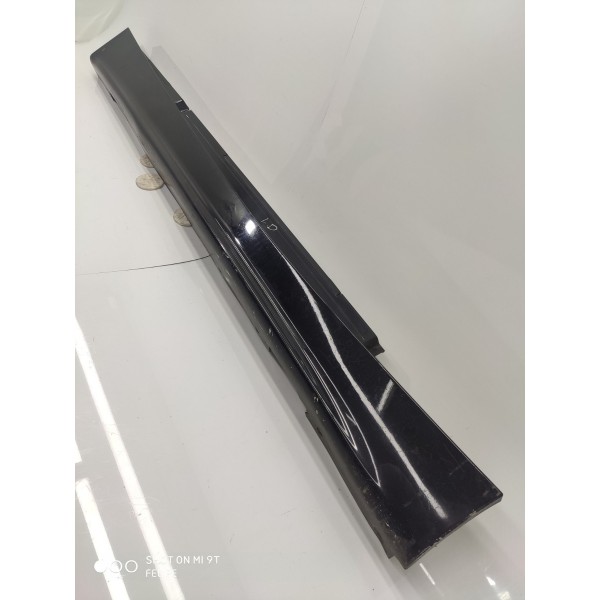 Spoiler Lateral Direito Bmw 118 120 2005/2010 7184354