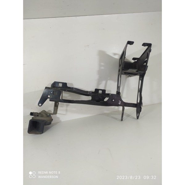 Suporte Guia Farol Bmw 320 328gt Esquerdo 2013/2017 7245791