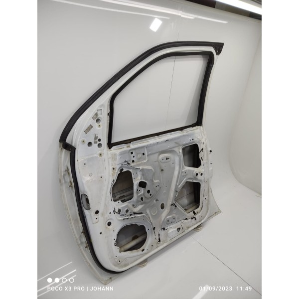 Porta Nissan Frontier Dianteira Dir 2009 2010 2011 2012/2016