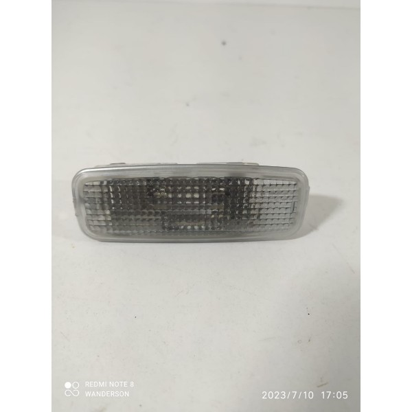 Luz Cortesia Quebra Sol Teto Audi Tt 2004 8l0947105a /30659