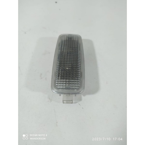 Luz Cortesia Quebra Sol Teto Audi Tt 2004 8l0947105a /30658