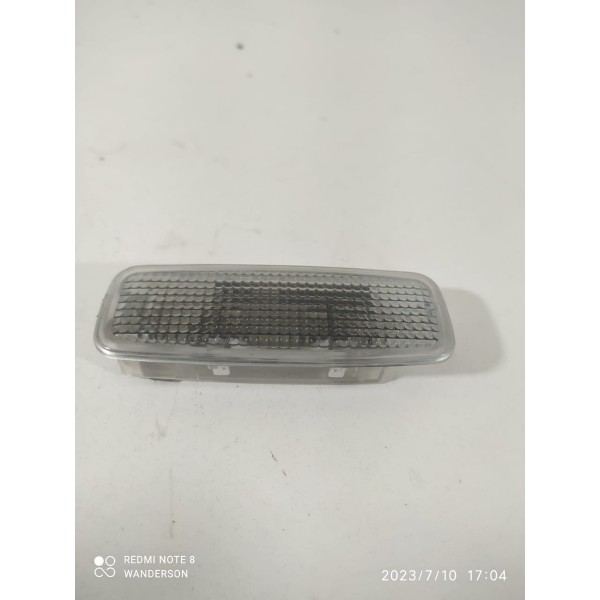 Luz Cortesia Quebra Sol Teto Audi Tt 2004 8l0947105a /30658