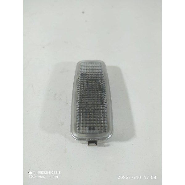 Luz Cortesia Quebra Sol Teto Audi Tt 2004 8l0947105a /30658