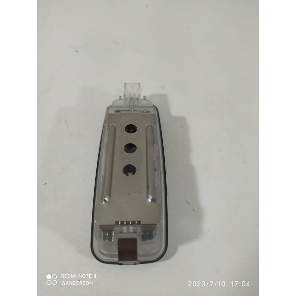 Luz Cortesia Quebra Sol Teto Audi Tt 2004 8l0947105a /30658