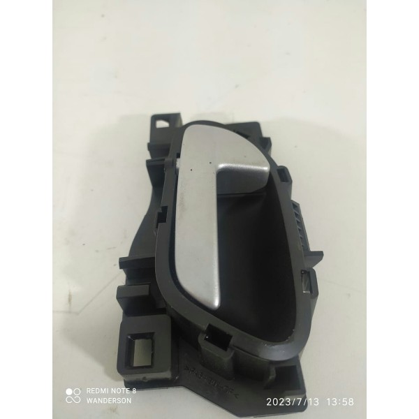 Maçaneta Interna Esquerda Peugeot 2008 2024 Original