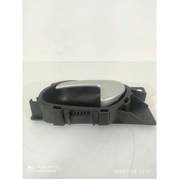 Maçaneta Interna Esquerda Peugeot 2008 2024 Original
