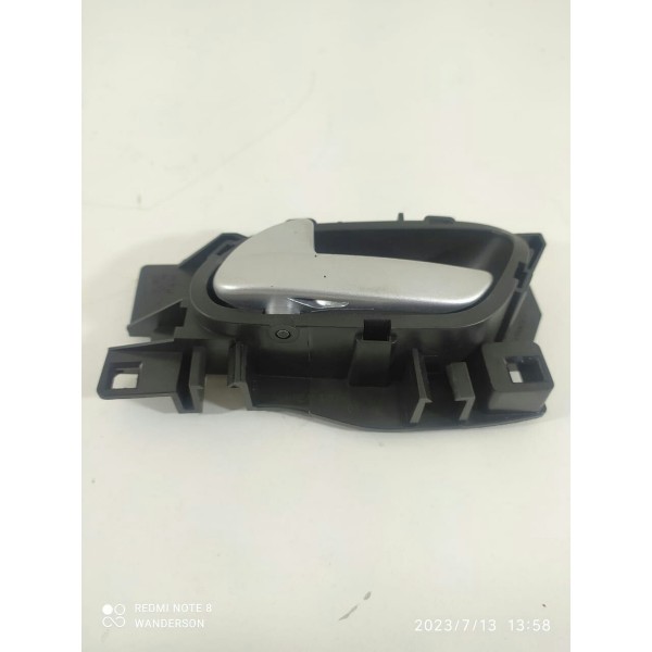 Maçaneta Interna Esquerda Peugeot 2008 2024 Original