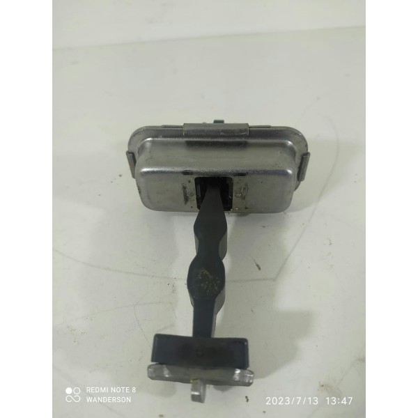 Limitador Porta Dianteira Esquerda Peugeot 2008 2024 Orig