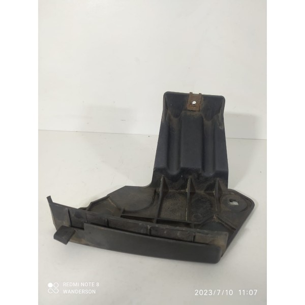 Guia Parachoque Audi Tt Traseiro Dir 1998 A 2006 8n0807484