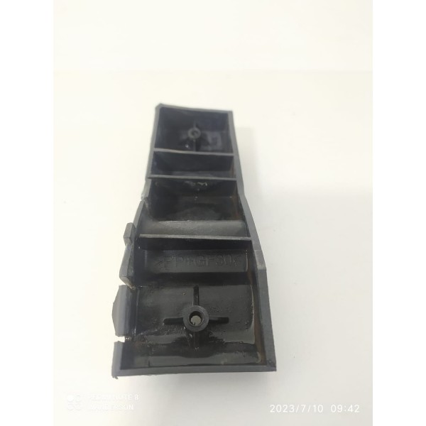 Guia Parachoque Audi Tt Diant Dir 1998 1999/2006 8n0807184a