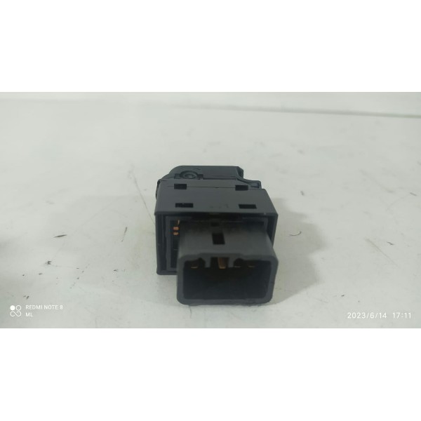 Botao Vidro Hyundai Ix35 Traseira Esquerda 2011/2021 Origina