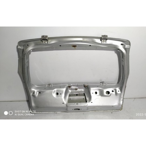 Tampa Traseira Citroen C3 2007 A 2012 Detalhe  /21112
