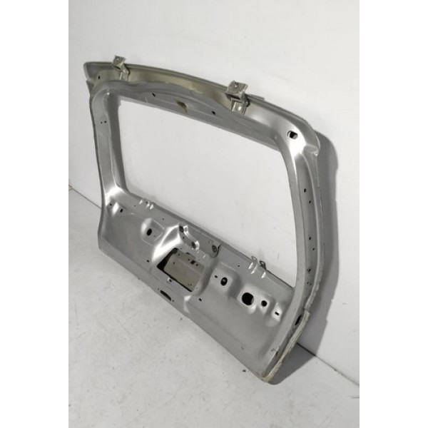 Tampa Traseira Citroen C3 2007 A 2012 Detalhe  /21112